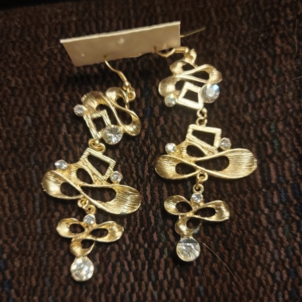 Goldtone Dangle Earrings Rhinestones & Swirls Like Cowboy Hat